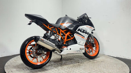 KTM RC 390 2016 14K GOOD RUNNING PROJECT BIKE SPARES OR REPAIR A2 390CC 2