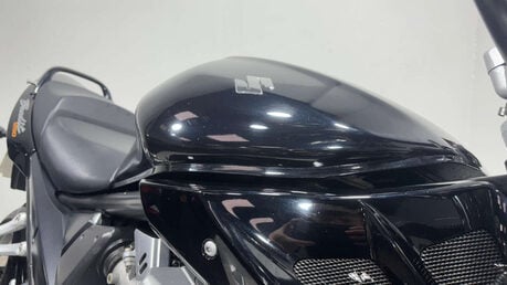 Suzuki Bandit 1250 GSF 2011 ONLY 13K WARRANTY MOT MEGA CLEAN EXAMPLE 1250CC NAKED 15