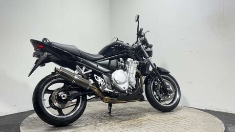 Suzuki Bandit 1250 GSF 2011 ONLY 13K WARRANTY MOT MEGA CLEAN EXAMPLE 1250CC NAKED 4