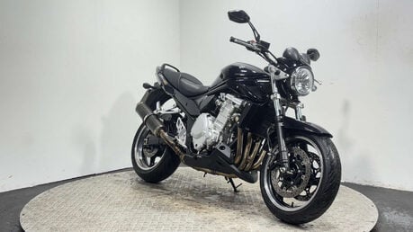 Suzuki Bandit 1250 GSF 2011 ONLY 13K WARRANTY MOT MEGA CLEAN EXAMPLE 1250CC NAKED 2