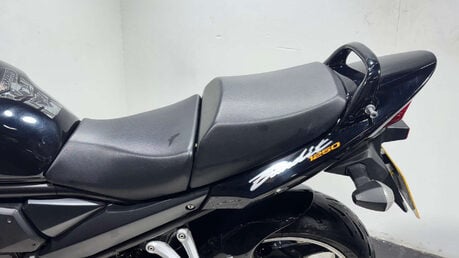 Suzuki Bandit 1250 GSF 2011 ONLY 13K WARRANTY MOT MEGA CLEAN EXAMPLE 1250CC NAKED 19