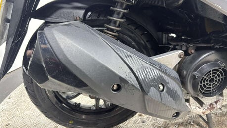 SYM Jet 14 LC 2019 30K 200CC RUNNING PROJECT SCOOTER SPARES OR REPAIR 19