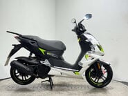 Peugeot Speedfight 4 LC 2021 16K RUNNING PROJECT BIKE SCOOTER 125CC 1