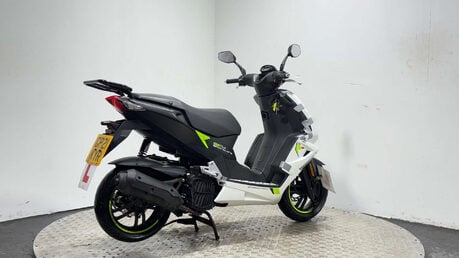 Peugeot Speedfight 4 LC 2021 16K RUNNING PROJECT BIKE SCOOTER 125CC 3