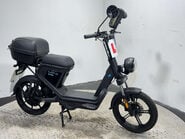 Keeway E-Zi Mini ELECTRIC SCOOTER RIDE AT 16 PROJECT BIKE 50CC EBIKE 8