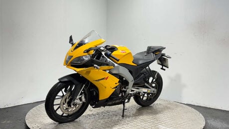 Aprilia RS 2016 14K GOOD RUNNING PROJECT BIKE SPARES OR REPAIR 125CC SPORT 3