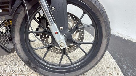 Aprilia RS 2016 14K GOOD RUNNING PROJECT BIKE SPARES OR REPAIR 125CC SPORT 18