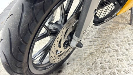 Aprilia RS 2016 14K GOOD RUNNING PROJECT BIKE SPARES OR REPAIR 125CC SPORT 14