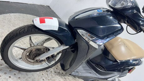 Piaggio Liberty 2019 41K NON RUNNING PROJECT BIKE SPARES OR REPAIR 125CC 14