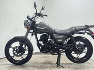Lexmoto ZSB 2019 10K RUNNING PROJECT BIKE 125CC LEARNER BIKE 4