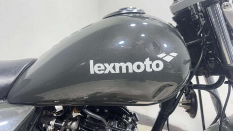 Lexmoto ZSB 2019 10K RUNNING PROJECT BIKE 125CC LEARNER BIKE 16