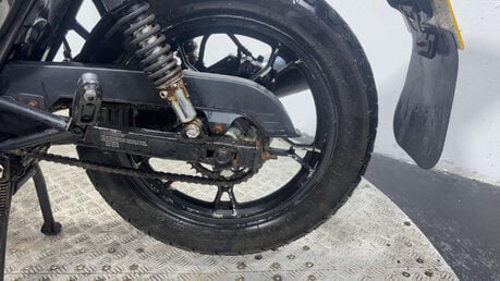 Lexmoto ZSB 2019 10K RUNNING PROJECT BIKE 125CC LEARNER BIKE 27