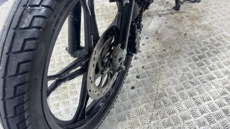 Lexmoto ZSB 2019 10K RUNNING PROJECT BIKE 125CC LEARNER BIKE 19