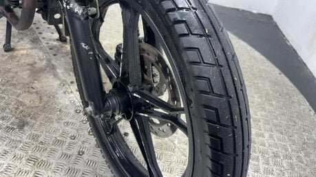 Lexmoto ZSB 2019 10K RUNNING PROJECT BIKE 125CC LEARNER BIKE 13