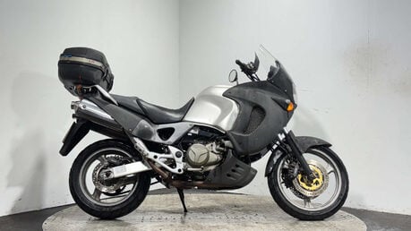 Honda XL 1000 2002 68K NON RUNNING ADVENTURE TOURING PROJECT BIKE 1