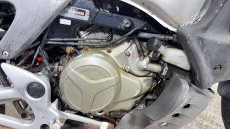 Honda XL 1000 2002 68K NON RUNNING ADVENTURE TOURING PROJECT BIKE 26