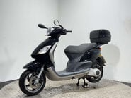 Piaggio Fly 2005 17K NON RUNNING PROJECT SCOOTER SPARES OR REPAIR BIKE 125CC 6