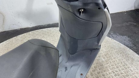 Piaggio Fly 2005 17K NON RUNNING PROJECT SCOOTER SPARES OR REPAIR BIKE 125CC 7