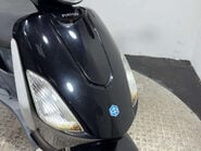 Piaggio Fly 2005 17K NON RUNNING PROJECT SCOOTER SPARES OR REPAIR BIKE 125CC 14