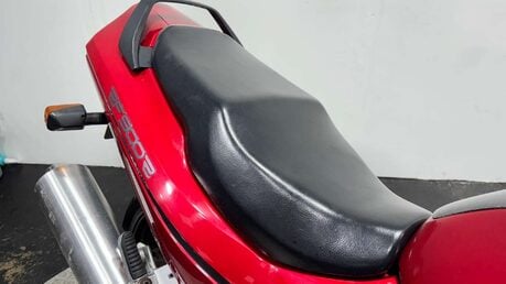 Suzuki RF 1996 GREAT RUNNING PROJECT BIKE 900CC SPORTS TOURER 18