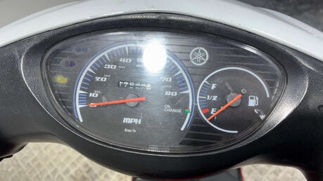 Yamaha Vity 2010 17K NON RUNNING PROJECT BIKE SPARES OR REPAIR 125CC 12