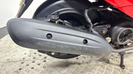 Yamaha Vity 2010 17K NON RUNNING PROJECT BIKE SPARES OR REPAIR 125CC 18