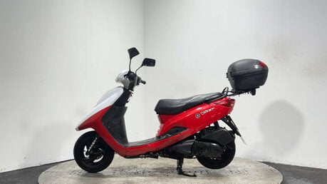 Yamaha Vity 2010 17K NON RUNNING PROJECT BIKE SPARES OR REPAIR 125CC 4