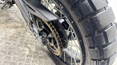 Zontes ZT ZT125 2023 9K RUNNING PROJECT SPARES OR REPAIR 125CC 26