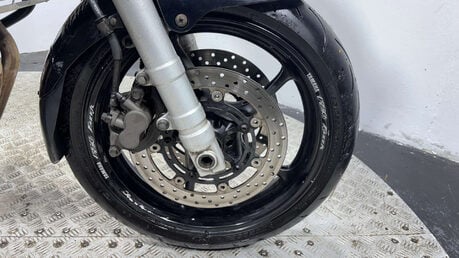 Yamaha FZ 2006 24K GOOD RUNNING PROJECT BIKE SPARES OR REPAIR 600CC 32