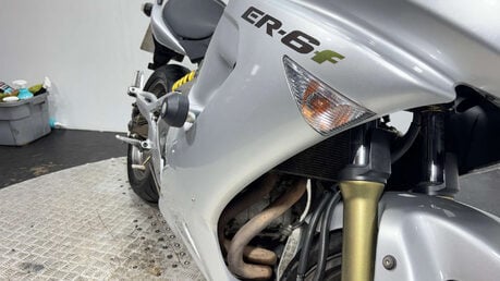 Kawasaki Er ER6 2006 19K GOOD RUNNING PROJECT BIKE SPARES OR REPAIR 650CC A2 9