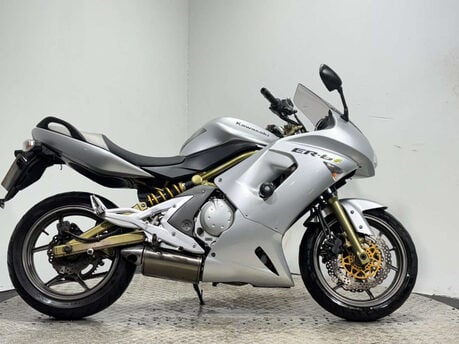 Kawasaki Er ER6 2006 19K GOOD RUNNING PROJECT BIKE SPARES OR REPAIR 650CC A2