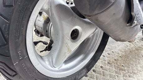 MBK Ovetto NEOS 50 1999 11K NON RUNNING 2 STROKE 2T PROJECT SCOOTER BIKE 50CC 18