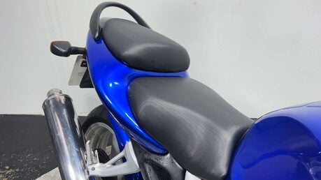 Suzuki SV650 2001 20K GOOD RUNNING LIGHT A2 PROJECT BIKE SPARES OR REPAIR 650CC 17