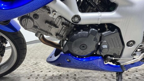 Suzuki SV650 2001 20K GOOD RUNNING LIGHT A2 PROJECT BIKE SPARES OR REPAIR 650CC 8