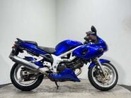 Suzuki SV650 2001 20K GOOD RUNNING LIGHT A2 PROJECT BIKE SPARES OR REPAIR 650CC 1