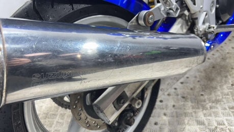 Suzuki SV650 2001 20K GOOD RUNNING LIGHT A2 PROJECT BIKE SPARES OR REPAIR 650CC 10