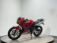 Honda CBR 2005 11K GOOD RUNNING PROJECT BIKE SPARES OR REPAIR 125CC SPORTS BIKE 5