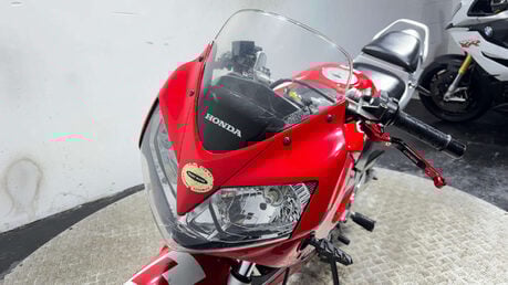 Honda CBR 2005 11K GOOD RUNNING PROJECT BIKE SPARES OR REPAIR 125CC SPORTS BIKE 11