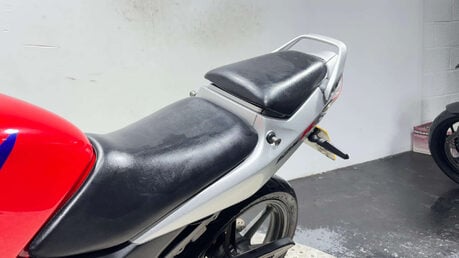 Honda CBR 2005 11K GOOD RUNNING PROJECT BIKE SPARES OR REPAIR 125CC SPORTS BIKE 22