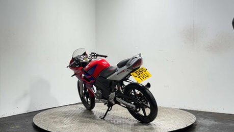 Honda CBR 2005 11K GOOD RUNNING PROJECT BIKE SPARES OR REPAIR 125CC SPORTS BIKE 6
