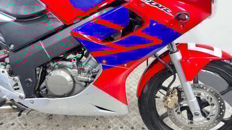 Honda CBR 2005 11K GOOD RUNNING PROJECT BIKE SPARES OR REPAIR 125CC SPORTS BIKE 8