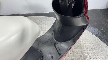 Direct Bikes DB50 2015 ONLY 3K NON RUNNING PROJECT BIKE SPARES OR REPAIR SCOOTER 50CC 21