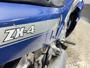 Kawasaki GPZ 1989 37K NON RUNNING PROJECT BIKE SPARES OR REPAIR 400CC 24