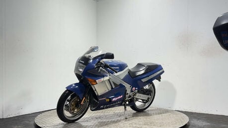 Kawasaki GPZ 1989 37K NON RUNNING PROJECT BIKE SPARES OR REPAIR 400CC 6