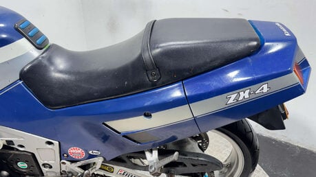 Kawasaki GPZ 1989 37K NON RUNNING PROJECT BIKE SPARES OR REPAIR 400CC 16