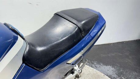 Kawasaki GPZ 1989 37K NON RUNNING PROJECT BIKE SPARES OR REPAIR 400CC 8