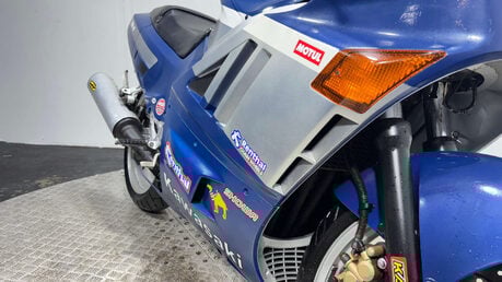 Kawasaki GPZ 1989 37K NON RUNNING PROJECT BIKE SPARES OR REPAIR 400CC 28