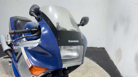 Kawasaki GPZ 1989 37K NON RUNNING PROJECT BIKE SPARES OR REPAIR 400CC 17