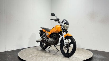 Zontes ZT 2012 21K RUNNING PROJECT NAKED BIKE SPARES OR REPAIR 125CC 3