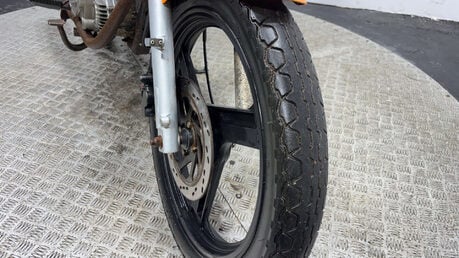 Zontes ZT 2012 21K RUNNING PROJECT NAKED BIKE SPARES OR REPAIR 125CC 24